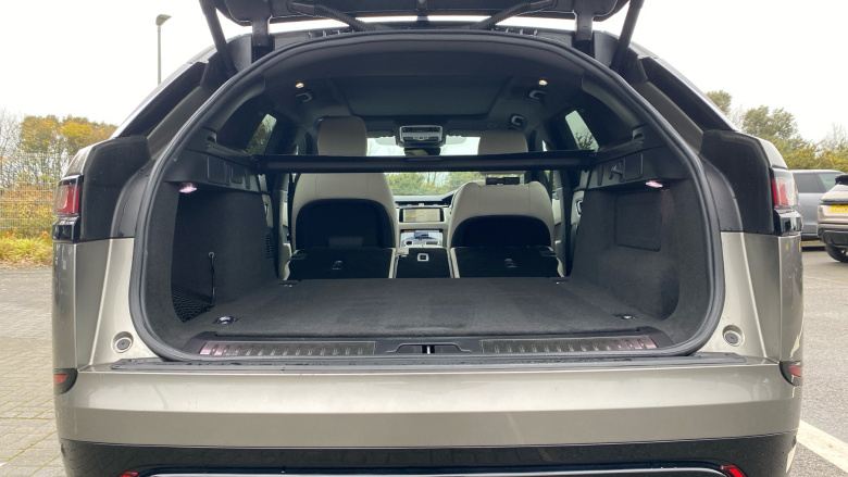 Land Rover Range Rover Velar 2.0 P250 R-Dynamic SE 5dr Auto Petrol Estate